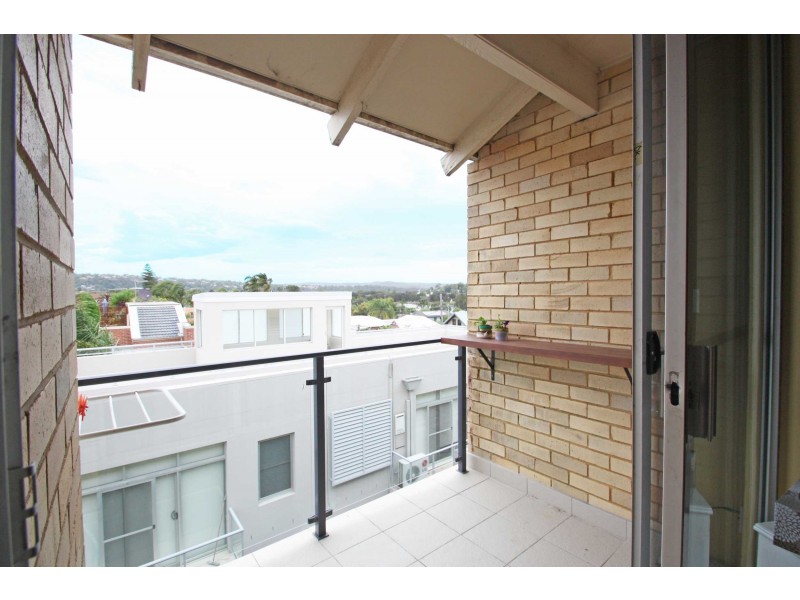 18/115 Lagoon Street, Narrabeen NSW 2101