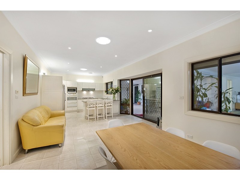 65 Howard Avenue, Dee Why NSW 2099