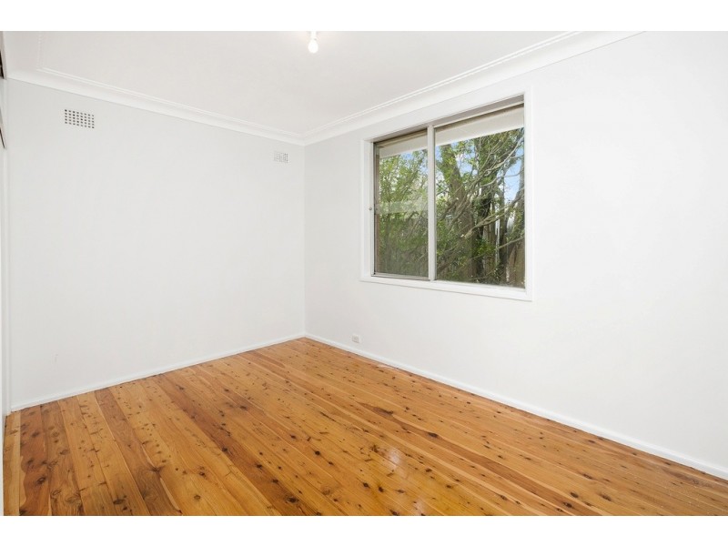 10 MCKILLOP RD, Beacon Hill NSW 2100