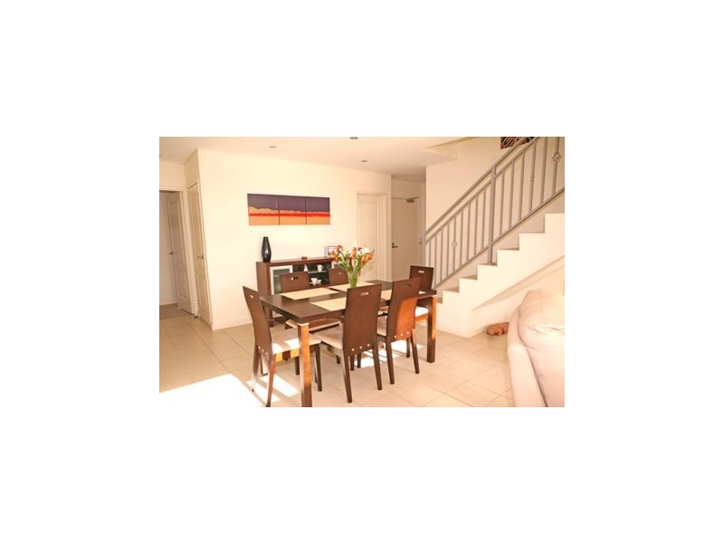 32/10-12 Oaks Avenue, Dee Why NSW 2099