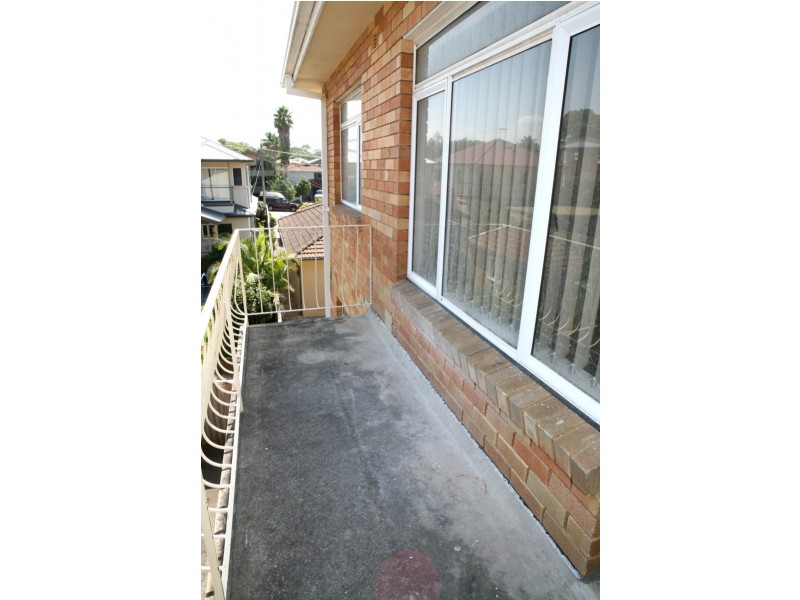 22/15 Kooloora Avenue, Freshwater NSW 2096