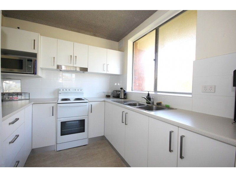 11/172-176 Pacific Pde, Dee Why NSW 2099