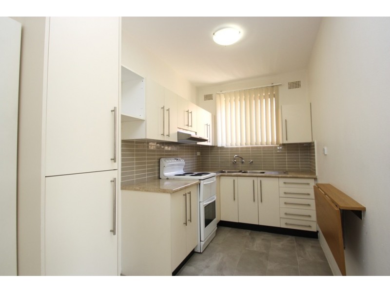 12/28 Howard Ave, Dee Why NSW 2099