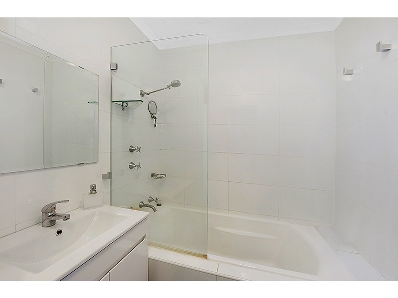 10/15 Oaks Avenue, Dee Why NSW 2099