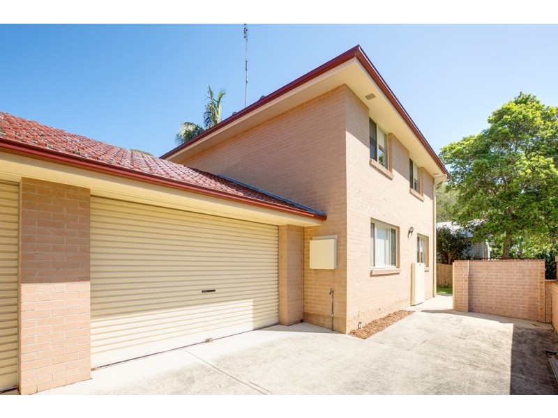 16a Arthur St, Dee Why NSW 2099