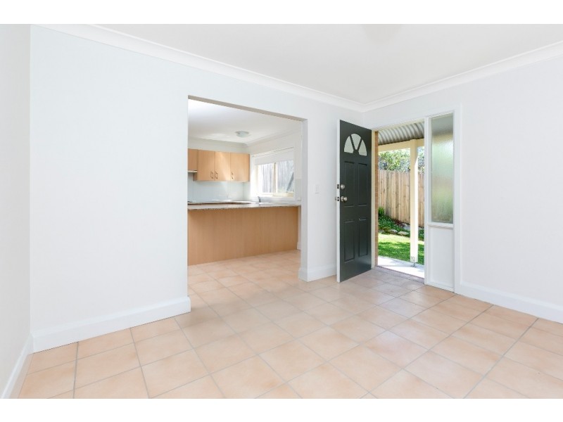 16a Arthur St, Dee Why NSW 2099