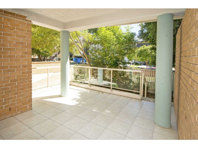 2/11 Gulliver Street, Brookvale NSW 2100