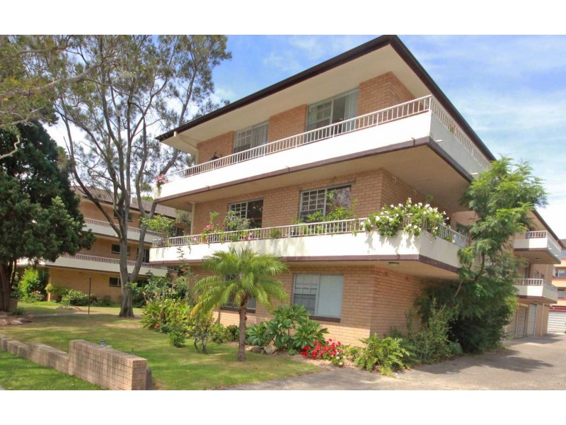 11/4-8 Lismore Avenue, Dee Why NSW 2099