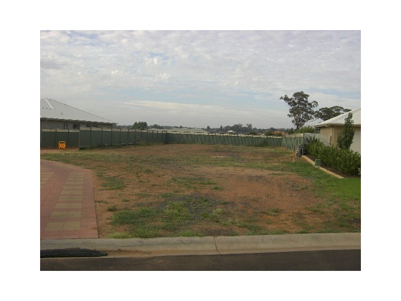 15 Arbory Close, Dubbo NSW 2830