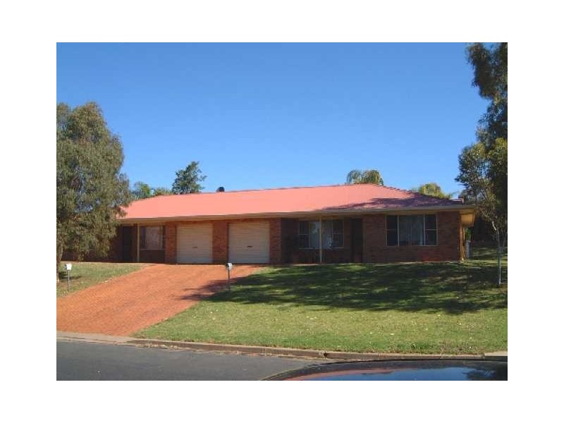 2/39 Bell Avenue, Dubbo NSW 2830