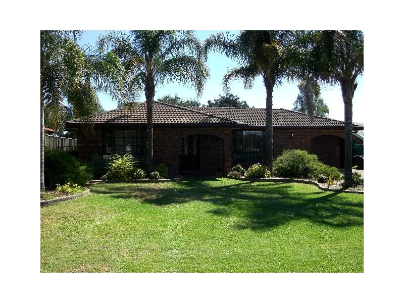 9 O’Connor Place, Dubbo NSW 2830