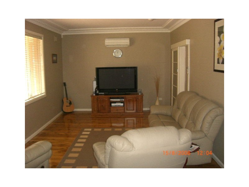 2 Highland Place, Dubbo NSW 2830