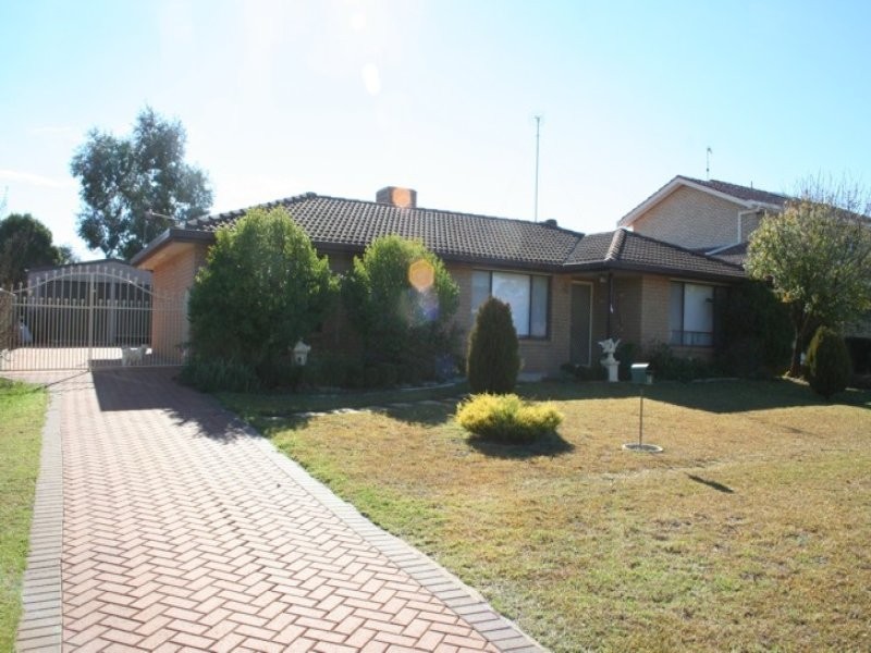 14 Norfolk Crescent, Dubbo NSW 2830