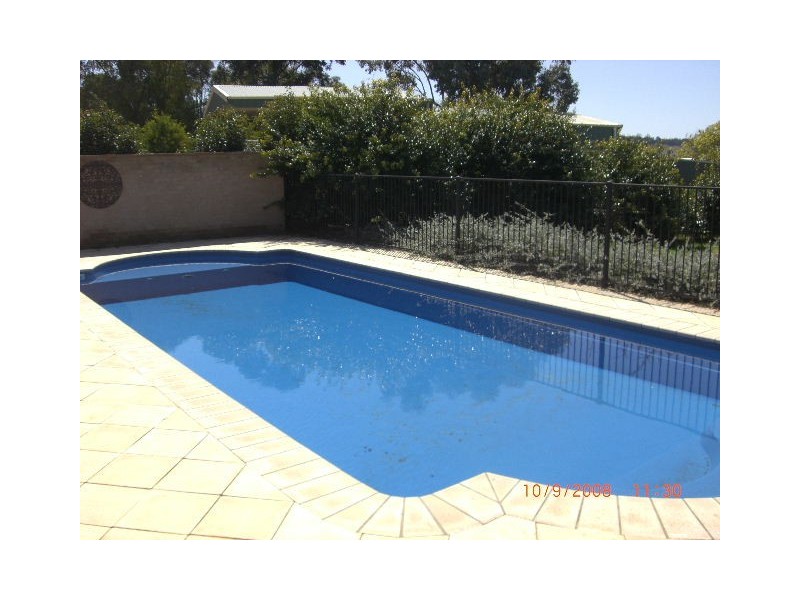20  Pine Knoll Drive, Dubbo NSW 2830