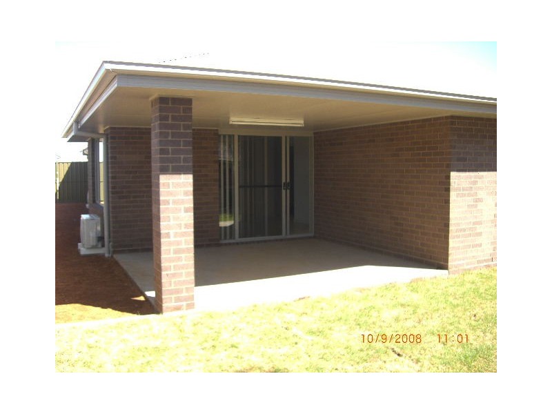 4B Thornett Place, Dubbo NSW 2830