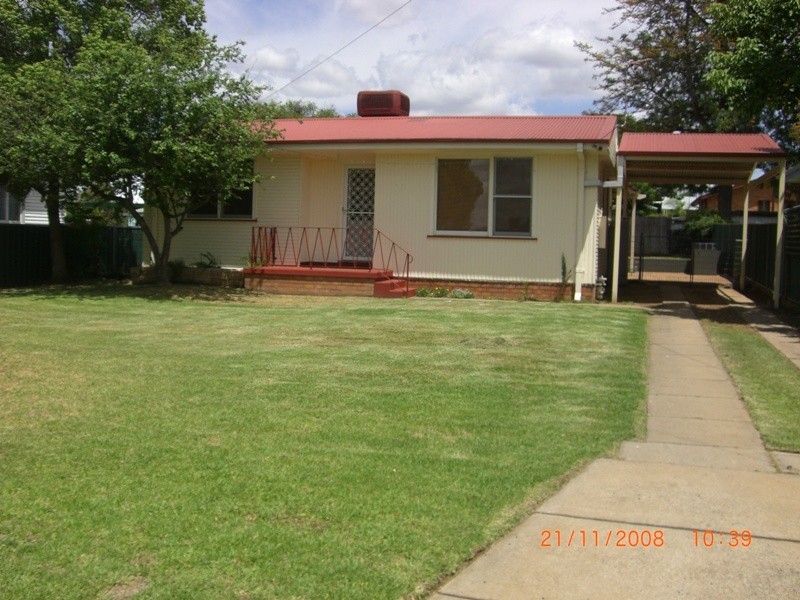 51 Gilbert Street, Dubbo NSW 2830