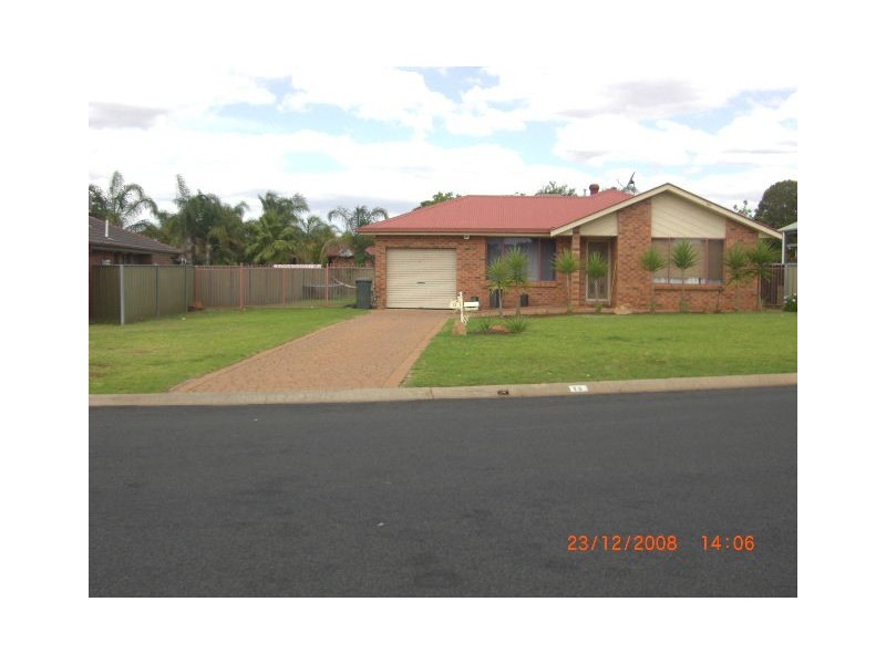 13 Eden Park Avenue, Dubbo NSW 2830