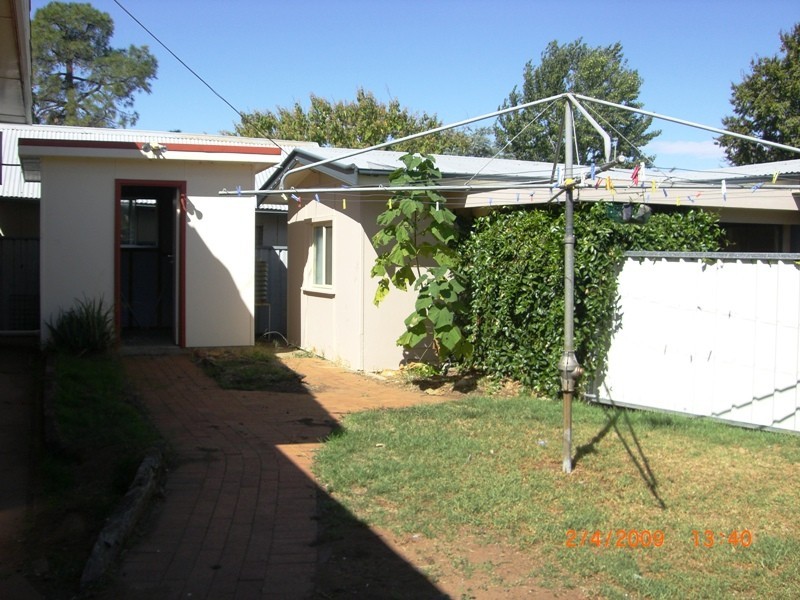 21 Hay Street, Dubbo NSW 2830