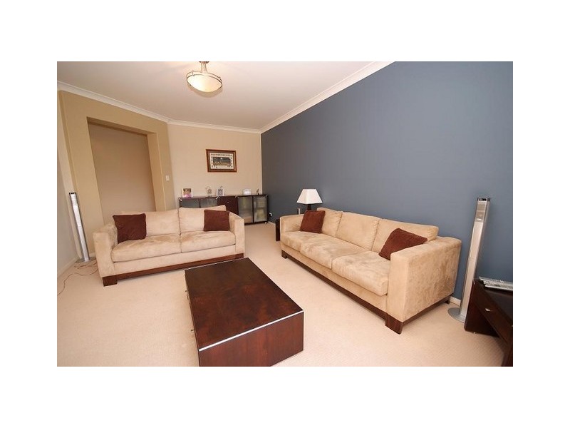 7 Chanara Crescent, Dubbo NSW 2830