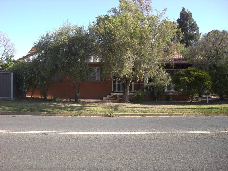 15 Goode Street, Dubbo NSW 2830