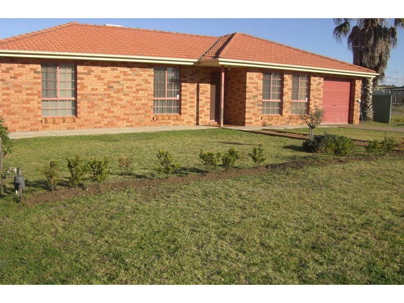 20 Sunset Way, Dubbo NSW 2830