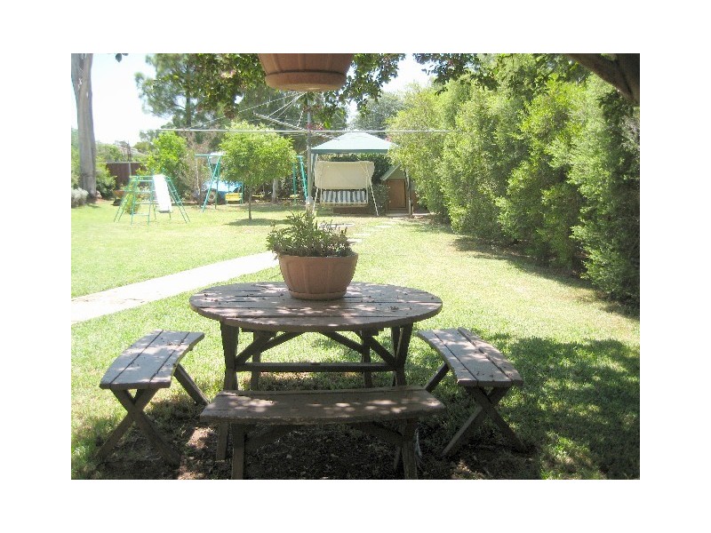 5 Bruce Avenue, Dubbo NSW 2830