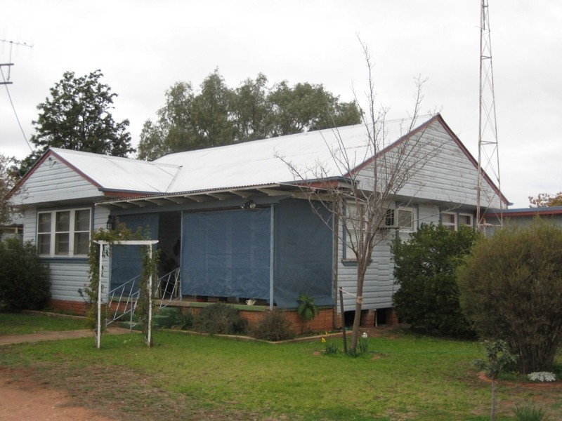 11 Haylock Street, Tullamore NSW 2874