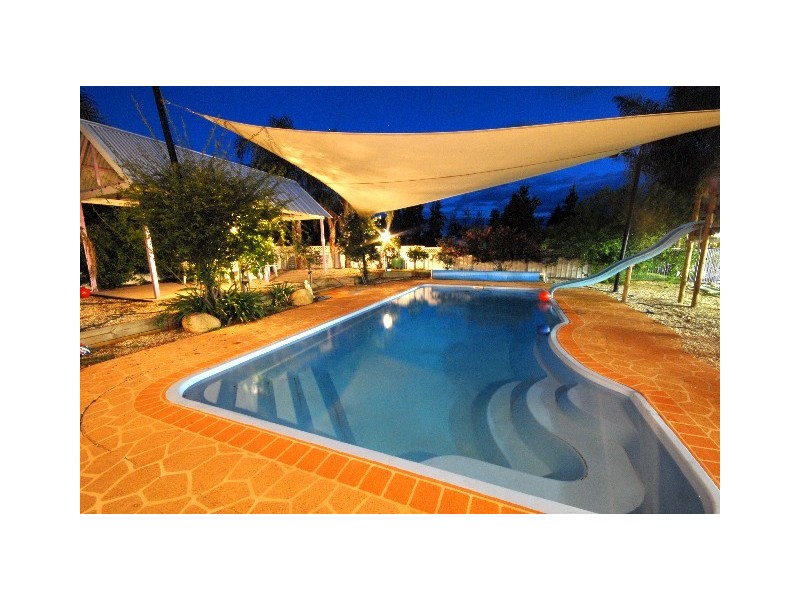 6 Araluen Way, Dubbo NSW 2830