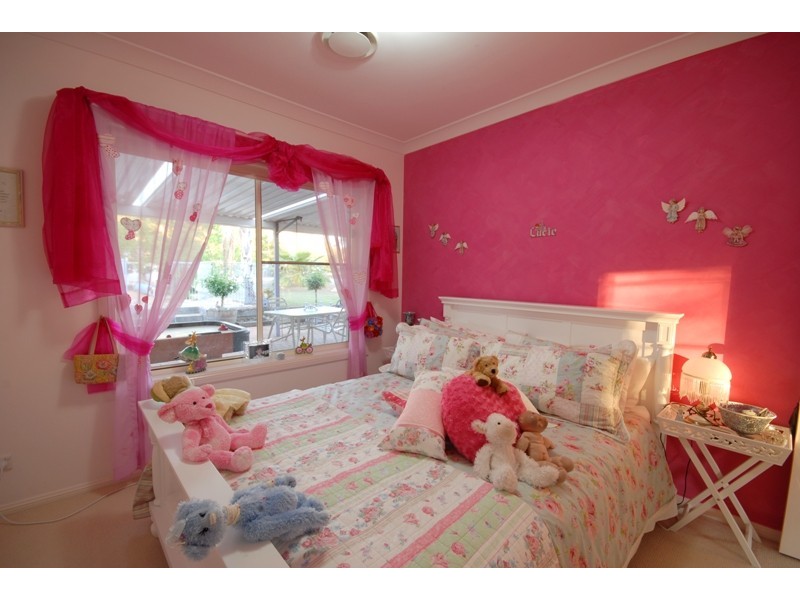 6 Araluen Way, Dubbo NSW 2830