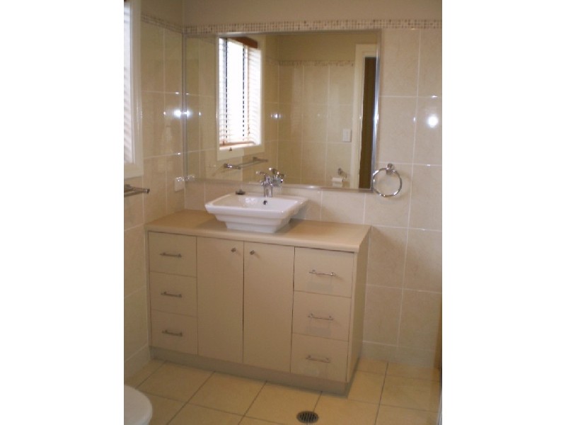 6 Arbory Close, Dubbo NSW 2830