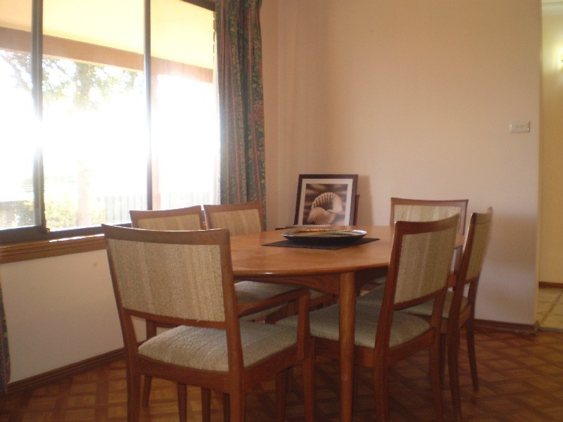 3 Caroline Street, Dubbo NSW 2830