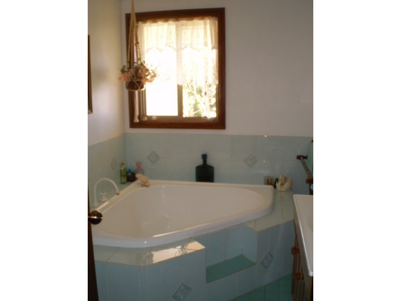 . ‘Balbirini’, 23R Westella Road, Geurie NSW 2831