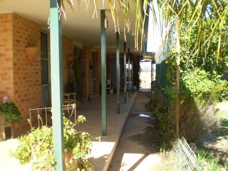 . ‘Balbirini’, 23R Westella Road, Geurie NSW 2831