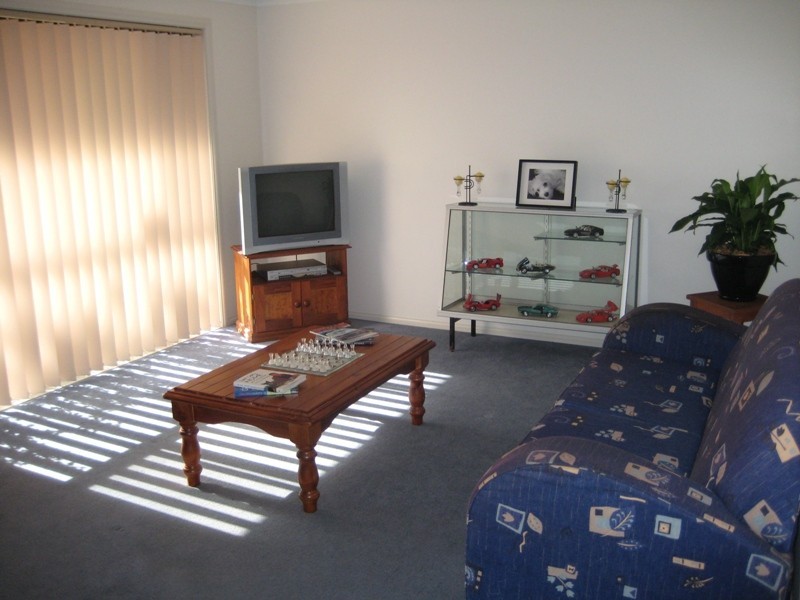 11 Lancaster Park Place, Dubbo NSW 2830