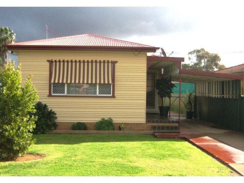 7 Samuels Street, Dubbo NSW 2830