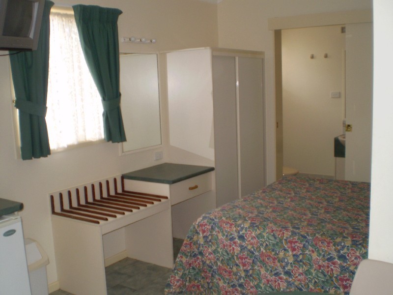 69 Mitchell Highway, Narromine NSW 2821