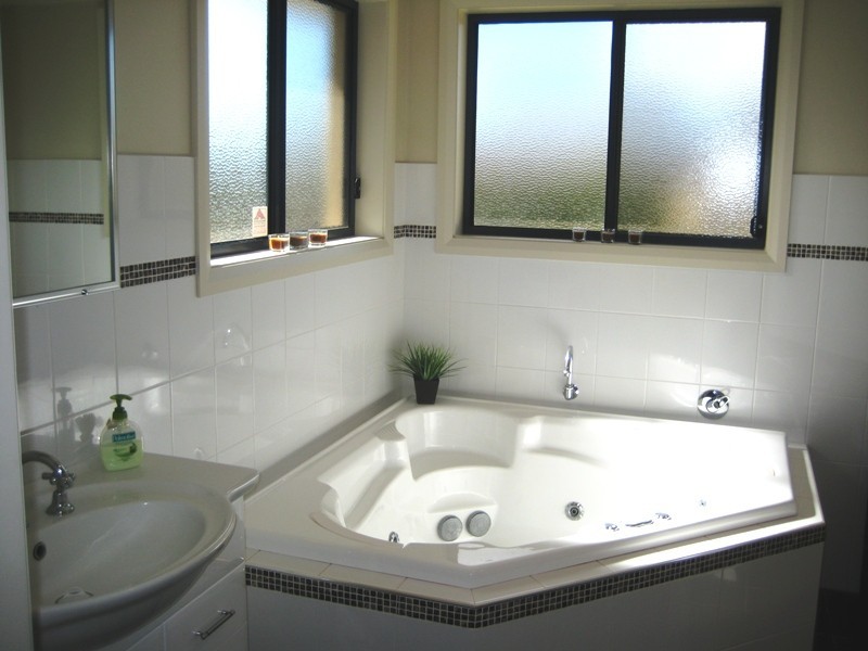 7 Chanara Crescent, Dubbo NSW 2830