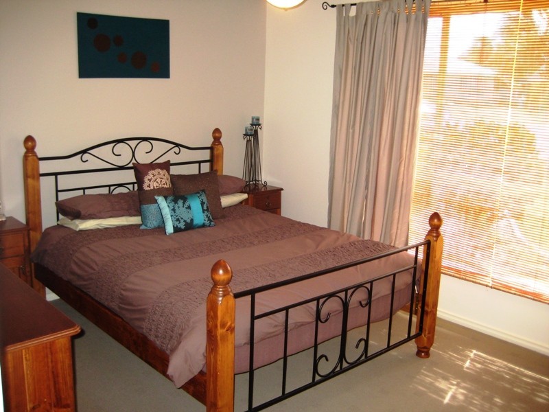 8 Silkwood Close, Dubbo NSW 2830