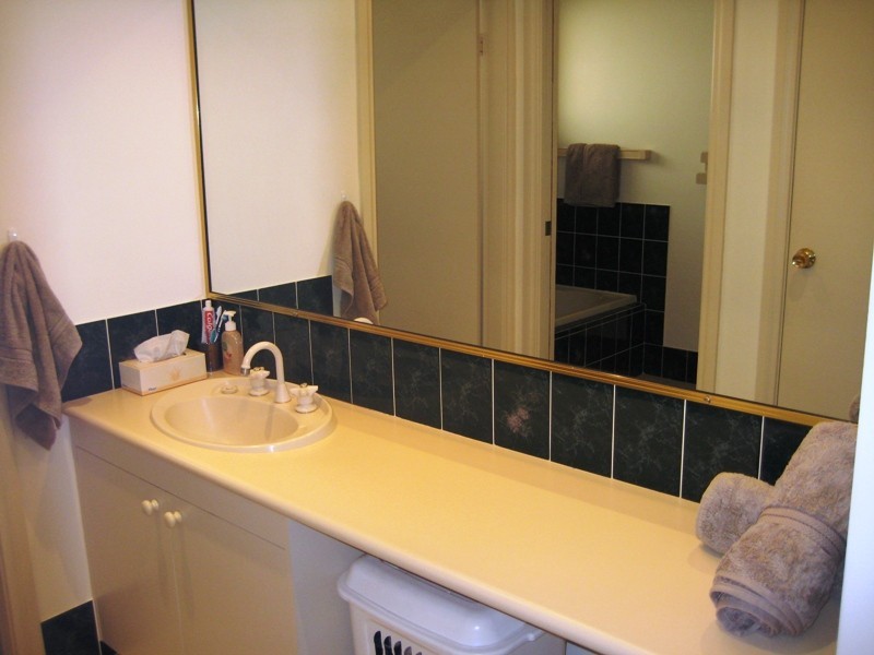 8 Silkwood Close, Dubbo NSW 2830