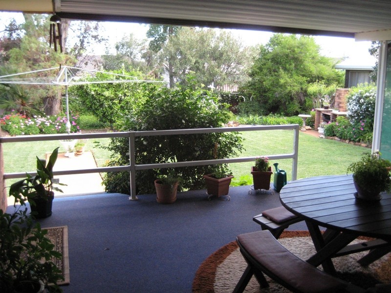 39 Alder Place, Dubbo NSW 2830