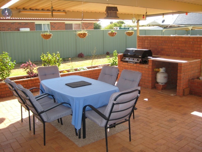 5 Murray Avenue, Dubbo NSW 2830