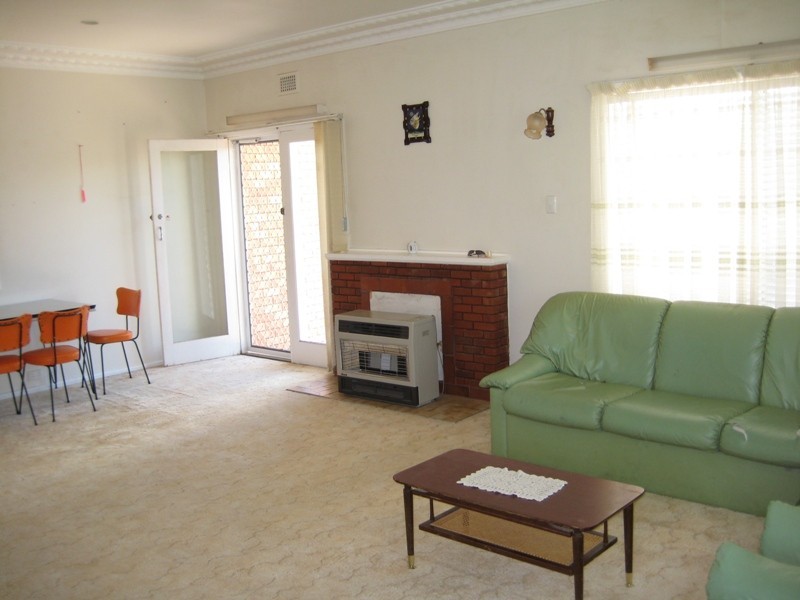 23 Caroline Street, Dubbo NSW 2830