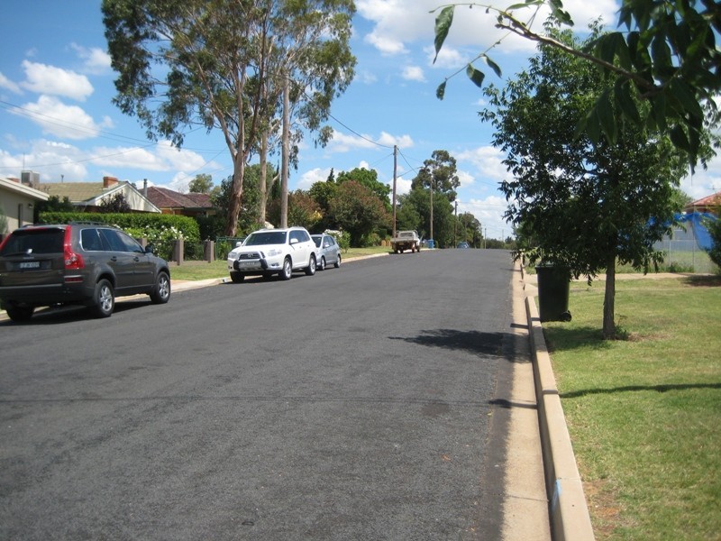 23 Caroline Street, Dubbo NSW 2830