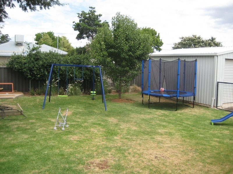 13 Chelmsford Street, Dubbo NSW 2830