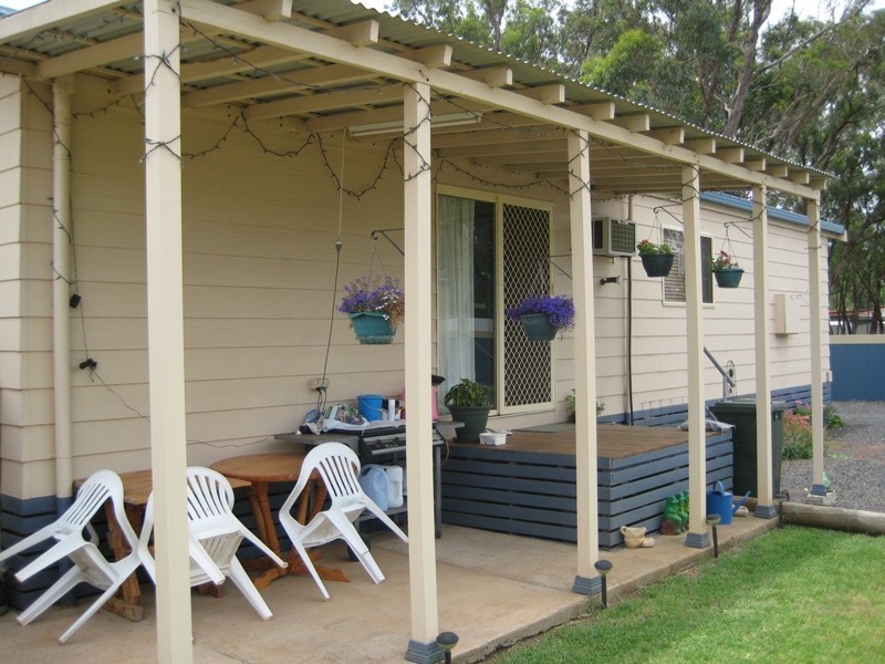 11 Bomen Street, Ballimore NSW 2830