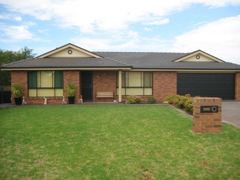 6 Paul McLean Place, Dubbo NSW 2830