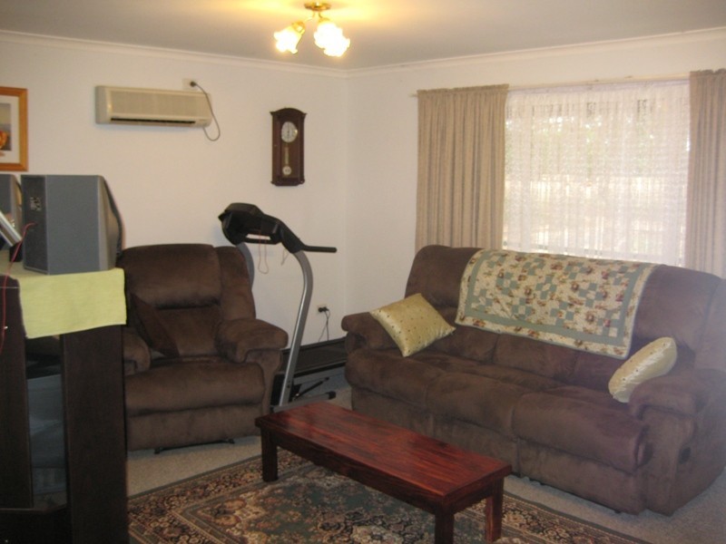 9 Nardoo Street, Ballimore NSW 2830