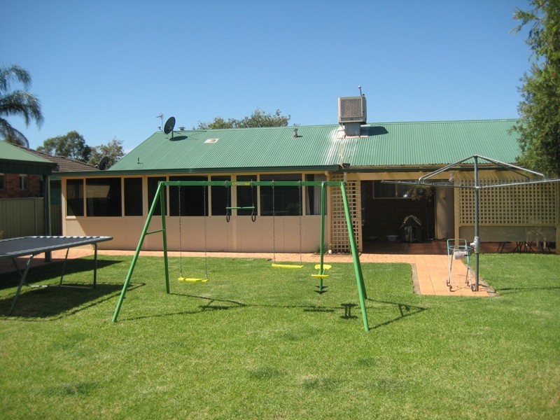 99 Sheraton Road, Dubbo NSW 2830