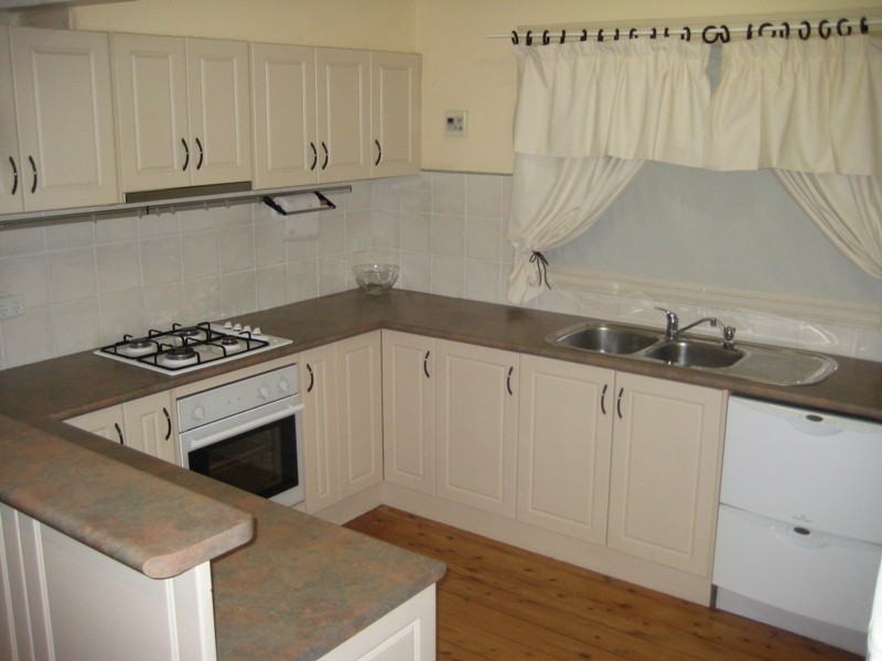 13 MacDonald Street, Dubbo NSW 2830