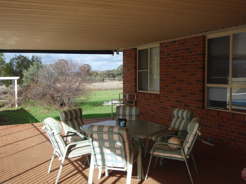 4R Debeaufort Drive, Dubbo NSW 2830